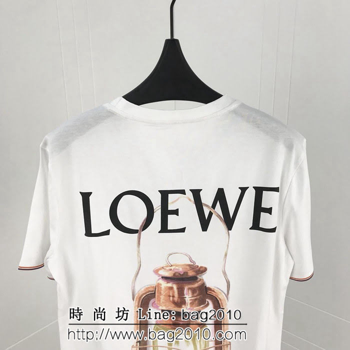 LOEWE羅意威 18秋冬新款短袖 黑色油燈logo 數碼直噴工藝 定制面料 高版本情侶款 ydi2045